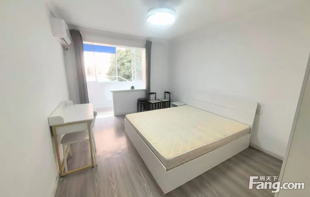 近6.7号线高科西路站，可长租短租，配合办居住证，可养宠物