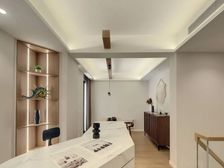 精装+带80平地下室+36平花园+使用面积180平+看房方便