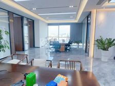 地铁口东江之星,高层精装办公室,景观视野好,拎包即可入住办公