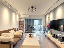 保利林语爱丁堡 3室2厅 125平