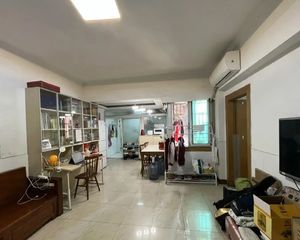 福金莲花园 送车位 包税费 急售 南向 中层 价格可谈