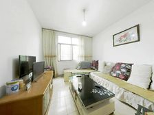 新南小区 2室2厅 东