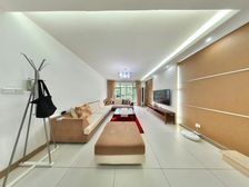 西区花园花园洋房 3室2厅 西南