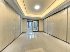 太仓中心地段 婚房装修当毛胚卖 好楼层 带车位 无税费