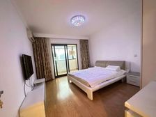 新出笋盘!低于市场价100万!房东买好急售!全南户型边套全明