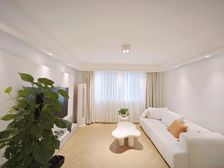 一梯两户,商品房小区品质比较好,业主诚意卖