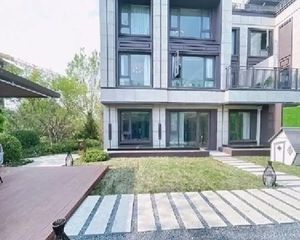 (首付230万)亦庄新城,下叠电梯院墅,独门独院,同京能丽墅