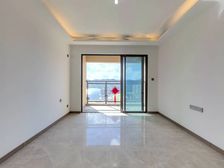 四季花城 4室2厅 106.98平急卖,来电价格可谈