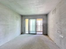 聚焦笋盘 雅居乐英伦首府 114.62平米 仅售140万