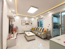 新上 恒茂城公园首府 三室带地上小房 中层老证