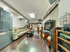 新庄二村03年房带飘窗97平120万独库