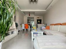 凤天路 书香美舍三房110万