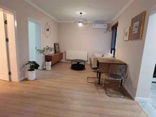 急 2000年小区 非顶楼 满五年 随时看房 拎包入住