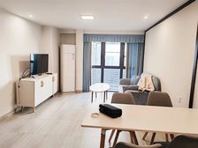 包税送车位 季华CBD 精装2房旺租3800 急售价格可谈