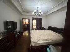 新上164万带走晋愉融府底跃洋房带大花园 豪华装修 拎包入住