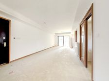 新城璞樾门第 3室2厅 南