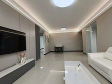 市中心十八中 中心街小学对面富恒公馆 南北通透精装两居室老证