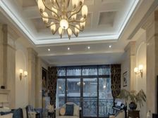 星河丹堤 6室2厅上下四层,使用面积大,花园有200平