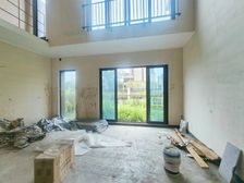 渝北区 龙湖长滩原麓观麓 四房 173万