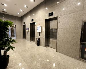西二环庄胜广场|2650㎡整层写字楼|26 个房本|产权交易