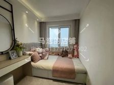 明湖北,现房边户,南北通透两室,两湖一河双公园环绕,团购中…