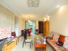 九龙坡区 新华春天 三房 78万