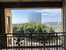 华天首俯 离市不离城 江景视野非常好 通透三室 价格实惠