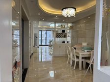 华源 小高层电梯房 品质家装 九成新 中间楼层