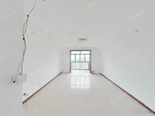 央企开发,只挂我司一家,新上复式带阁楼,看房方便有钥匙,