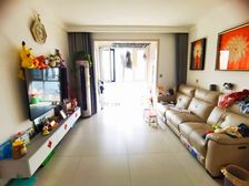 海河景观房 富贵嘉园 精装修拎包入住 H 户型厕所带窗户