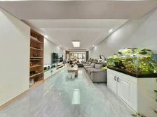 彩香一村三区房龄新的一批122平精装独库