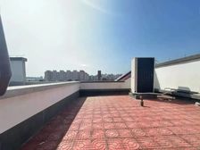 (现房)业主急售 城中 叠拼别墅 地上3层 地下1层 物业好