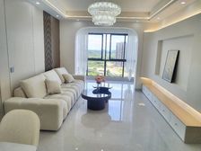 万达广场,新四中河东分校,富强 旁新小区,送车位,精装未住