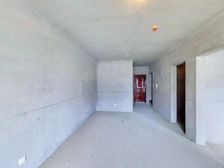 二环内,房龄 房 电梯房 旁,总价低。