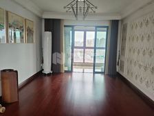 中海御锦公馆3室2厅2卫1阳台118㎡ 带超大入户花园