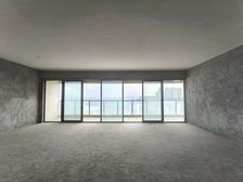 渝北区欢乐谷轻轨站旁 北恒传世江景五房