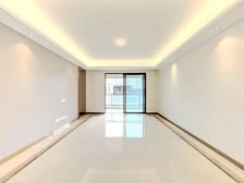 龙湖听蓝湾二期 4室2厅 南