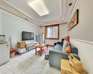 石人南路36号 3室1厅 南 北