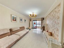 忍痛割爱,自住装修标准,产权清晰,百米楼间距