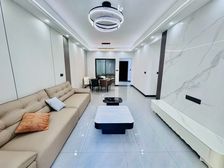 江边成熟楼盘(业主急出送全屋家私)近城市广场,万达