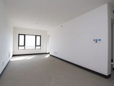 融创御园 毛坯三室阳面户型 好楼层 采光棒 实验改善都解决