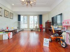 贝肯山莫缇园 3室2厅2卫 精装修 290万元