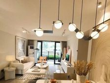 国际花城新规设计理念,户户南向,单价9字头,使用率高