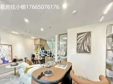 中建寰球荟东南主卧 客厅双阳面 高层视野好冬暖夏凉 欢迎来电