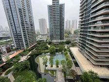 推荐!江北嘴后花园、197平精装大平层、带车位、看中庭视野好