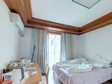 商品房 带阁楼 南北通大两房 看房方便