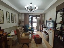 合景天悦 102平3居 南向精装修 着急出售