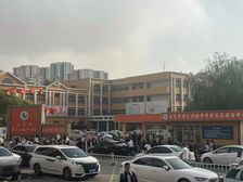 南城核心晋阳街 单一层临街现铺双小区主大门 旁边就是中学