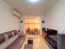 飞机户型,一梯二户,南北通透,中间楼层,近地铁医院