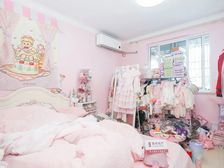 普陀曹杨精装南向两房 顶层采光佳 总价215万